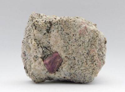 Rubín - Zazafotsy, Madagaskar